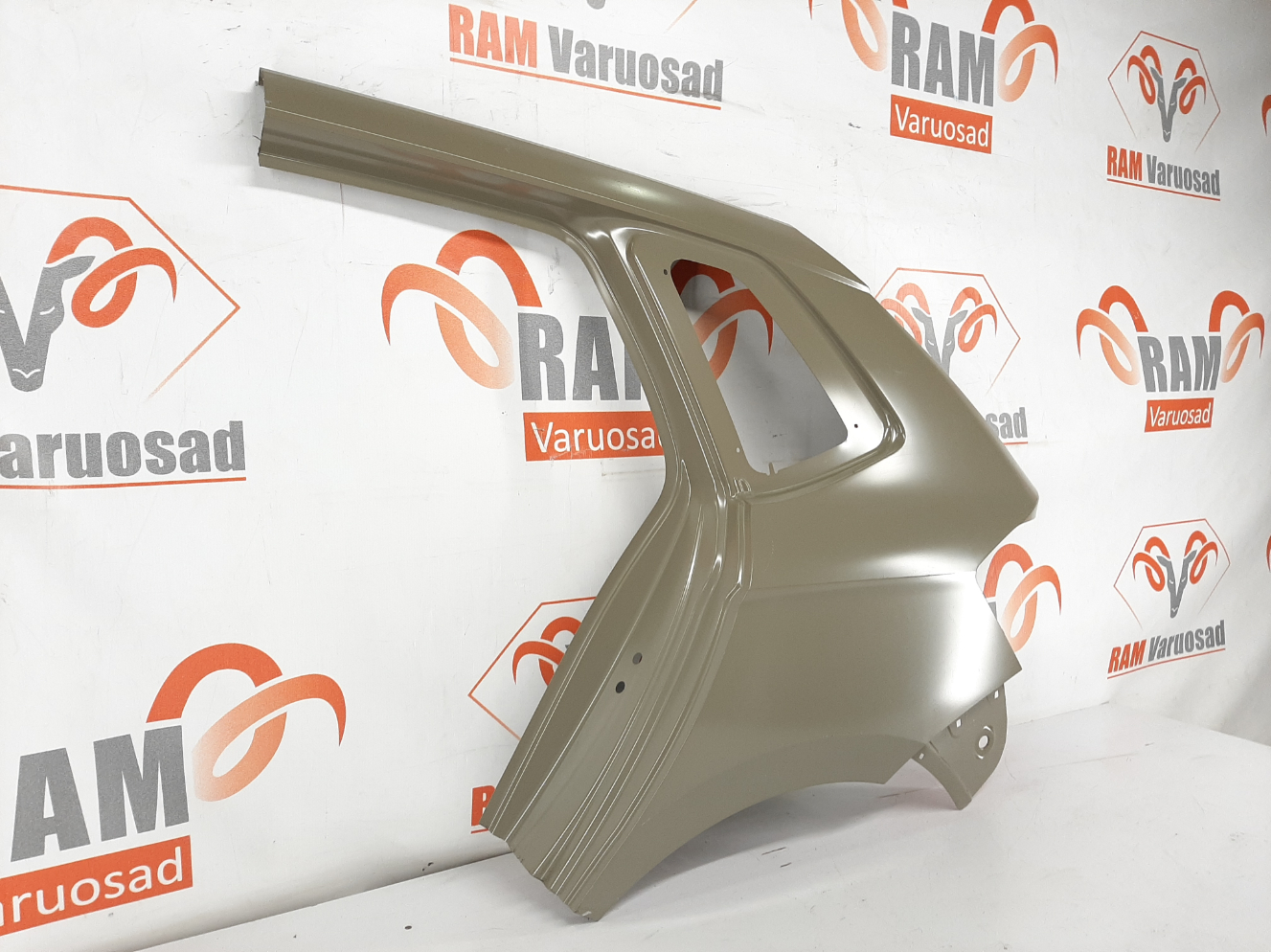 Skoda Kamiq  tagatiib / rear fender - pilt 2