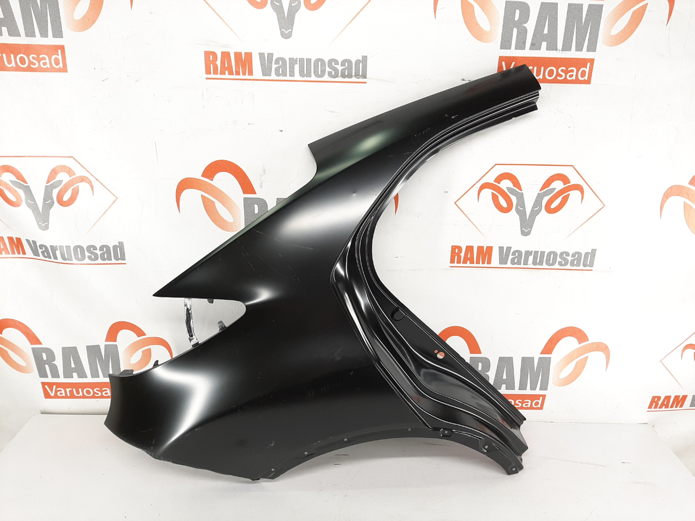 Honda Civic tagatiib / rear fender