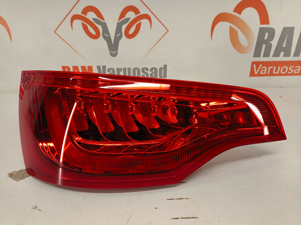 Audi Q7 FL tagatuli / rear light