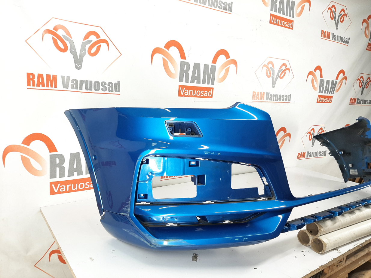 Audi Q3 S-Line Competition esistange/ front bumper - pilt 2