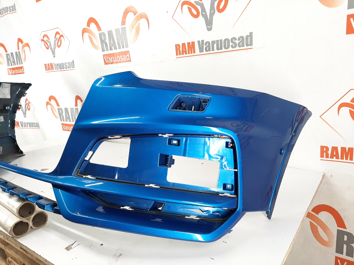 Audi Q3 S-Line Competition esistange/ front bumper - pilt 4