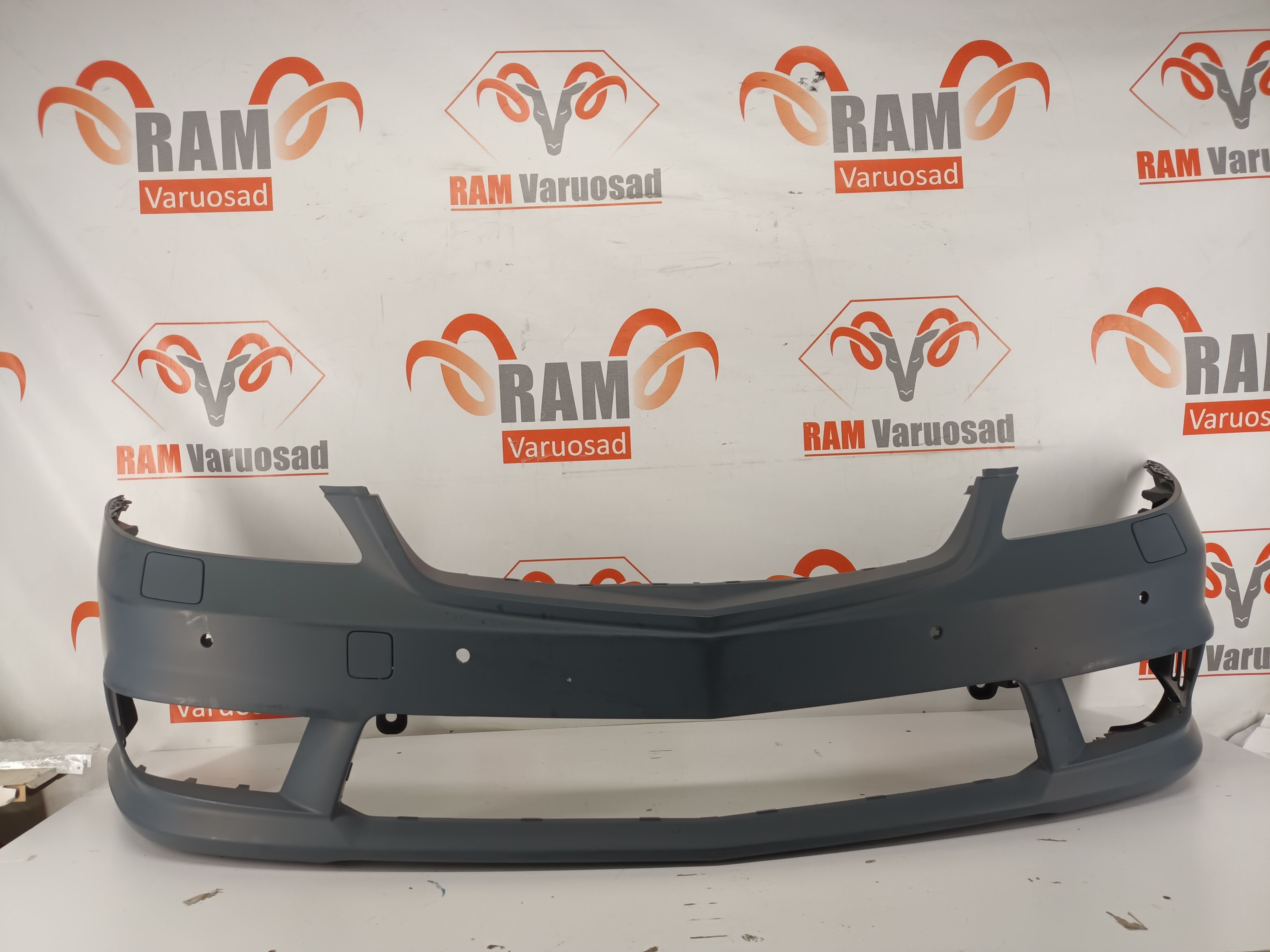 Mercedes W221 S63 AMG eesmine stange/ front bumper