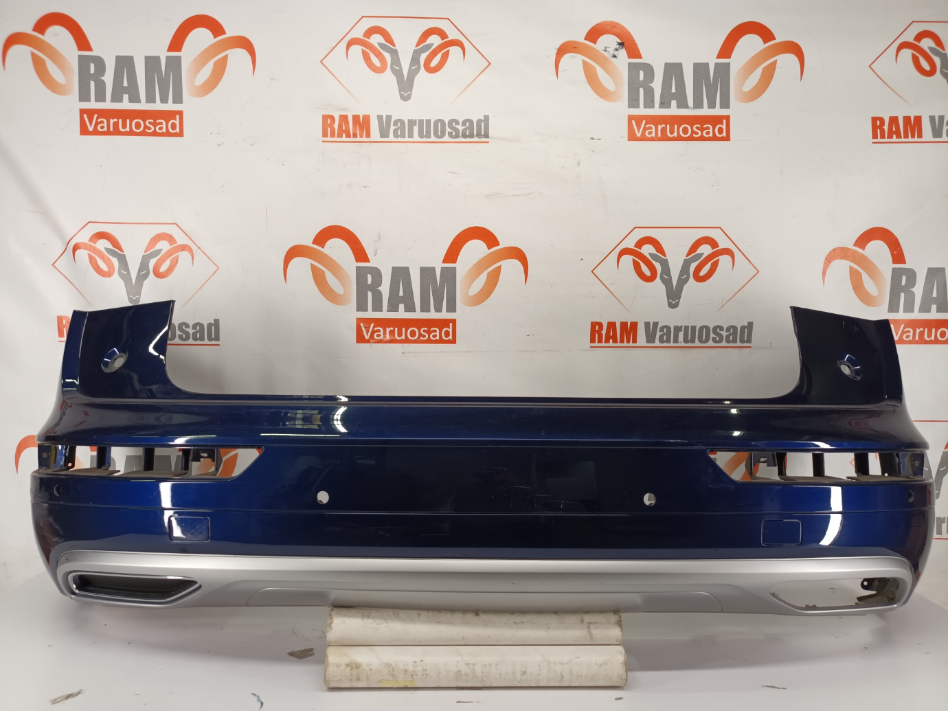 Audi Q5 tagastange / rear bumper