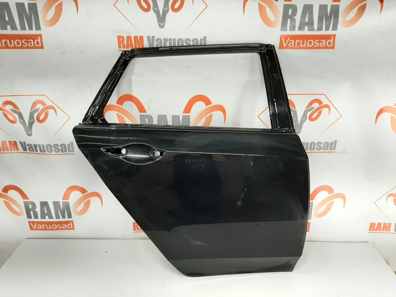 Honda Accord universaal tagauks / rear doors