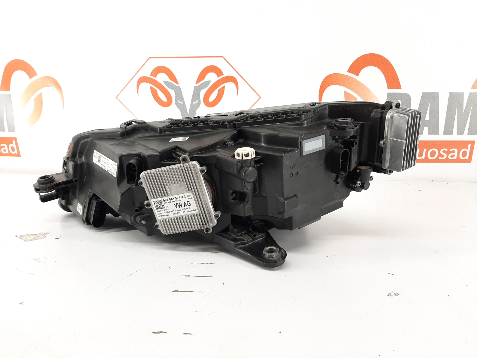 Skoda Superb FL Full LED esituli / headlight - pilt 3