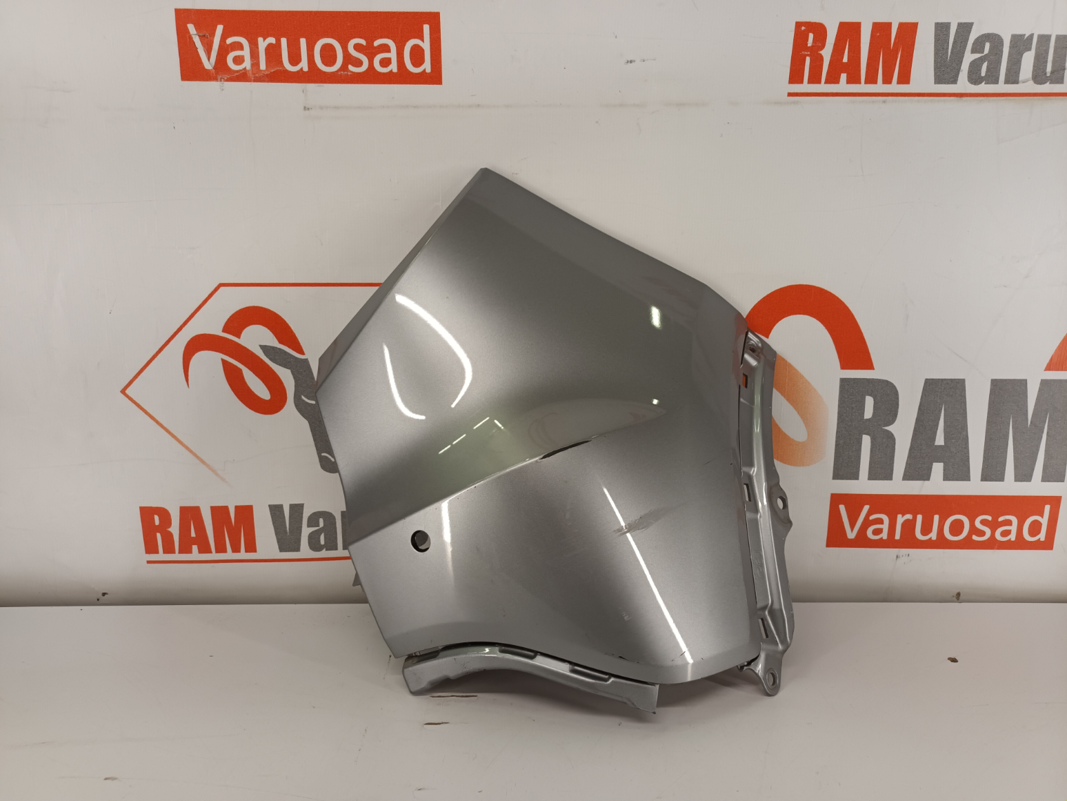 Honda HR-V tagastange / rear bumper