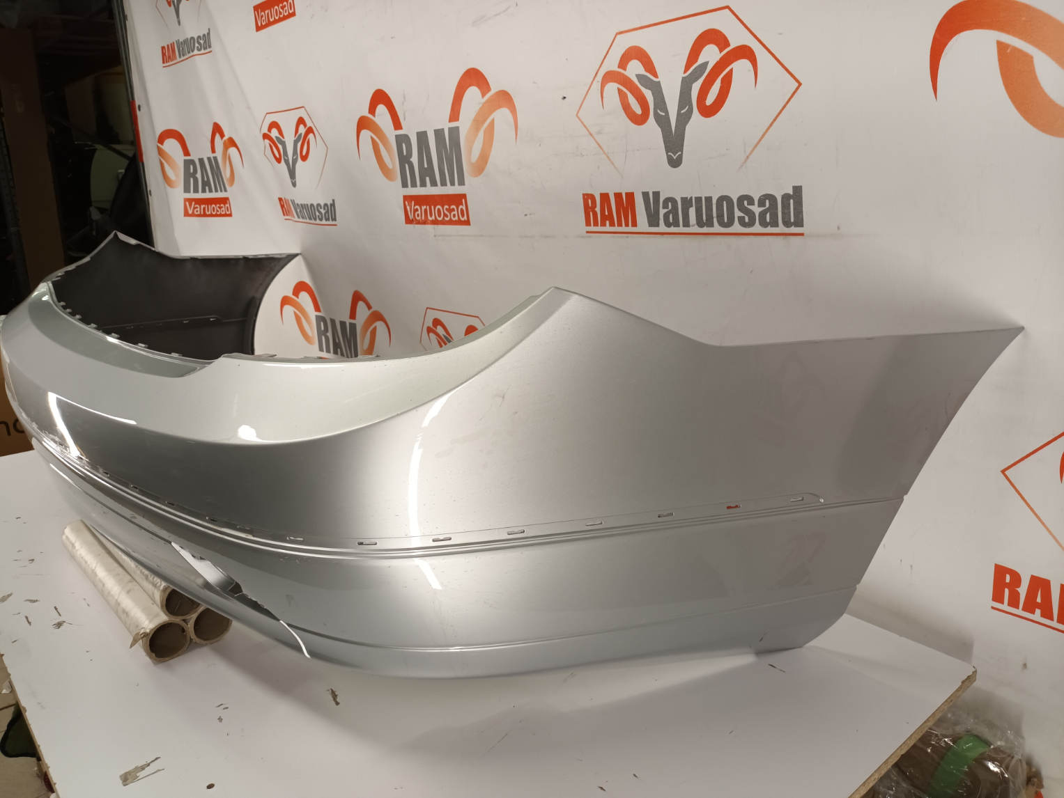 Mercedes C W204 tagastange / rear bumper - pilt 3