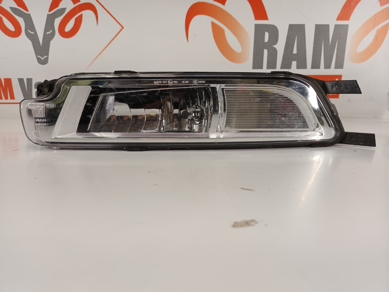 VW Passat B8 udutuli / foglight