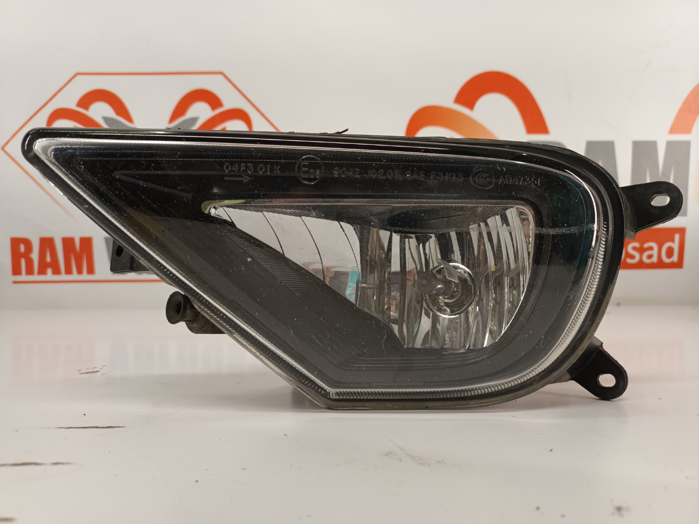 VW Touareg II udutuli / foglight