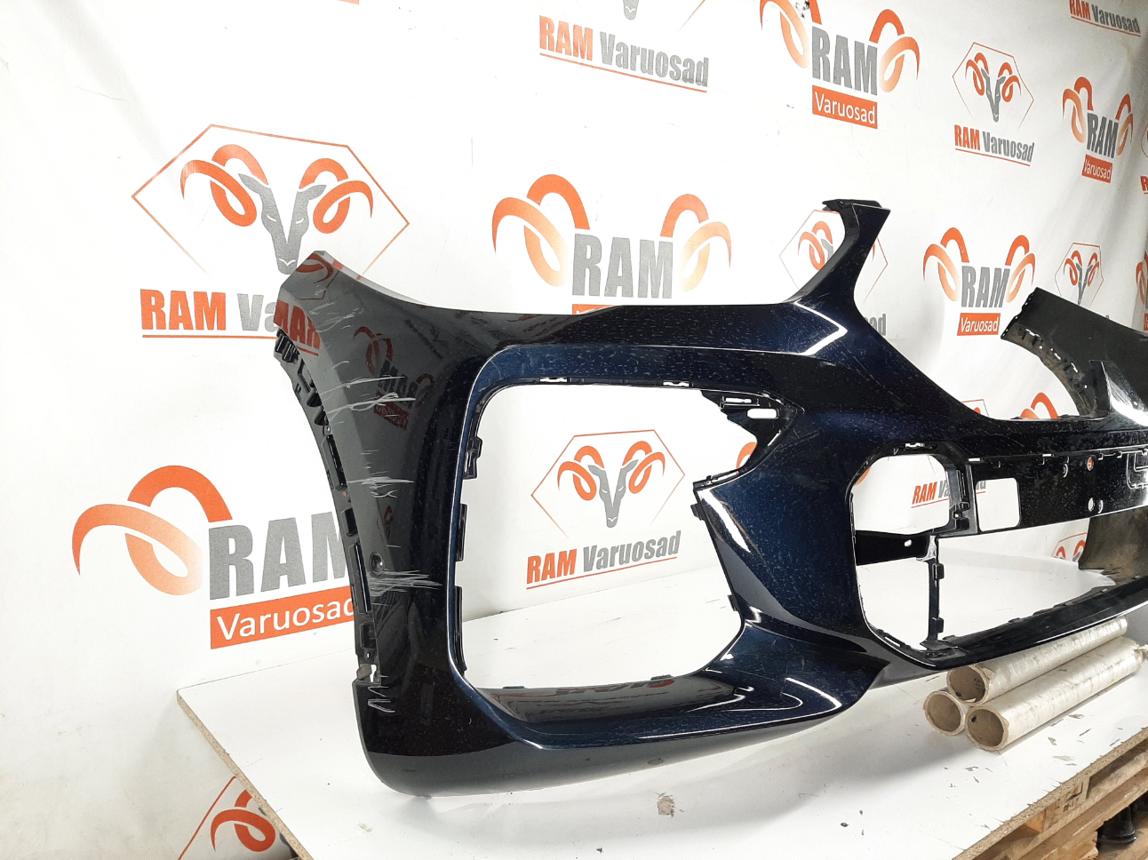 BMW X6 G06 esistange  / front bumper - pilt 2