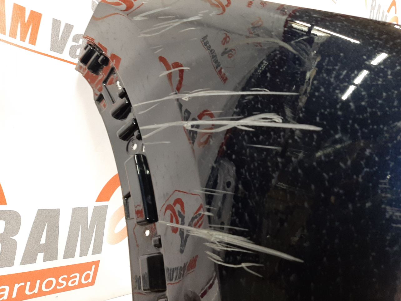 BMW X6 G06 esistange  / front bumper - pilt 5