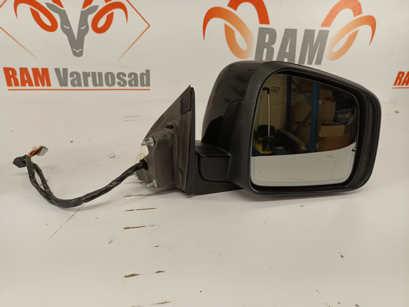 Jeep Grand Cherokee WK2 peegel / mirror