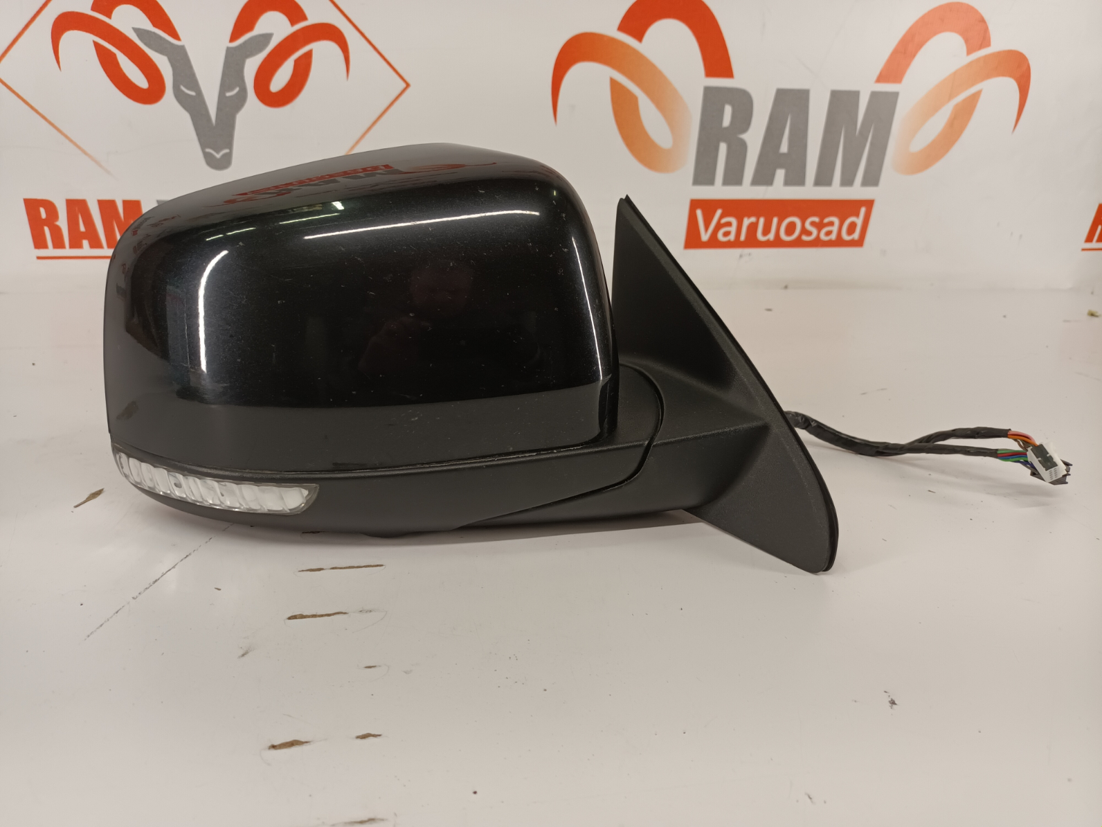 Jeep Grand Cherokee WK2 peegel / mirror - pilt 2