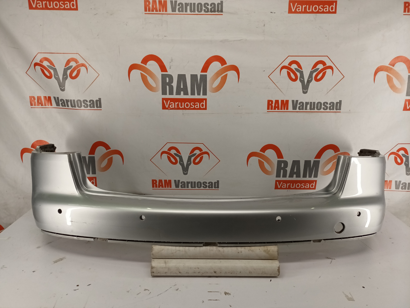 VW Touran tagastange / rear bumper
