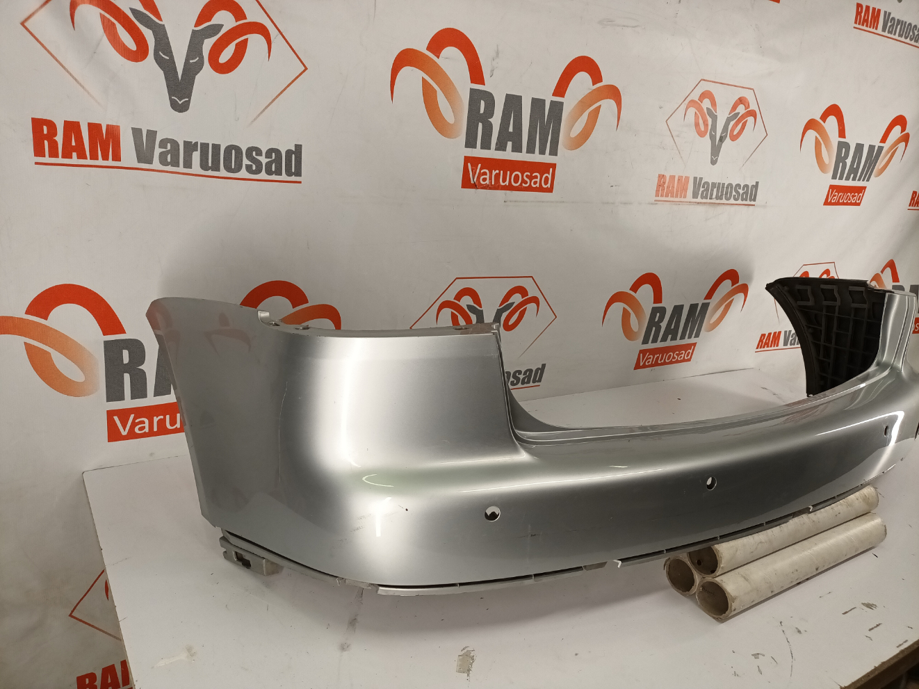 VW Touran tagastange / rear bumper - pilt 2