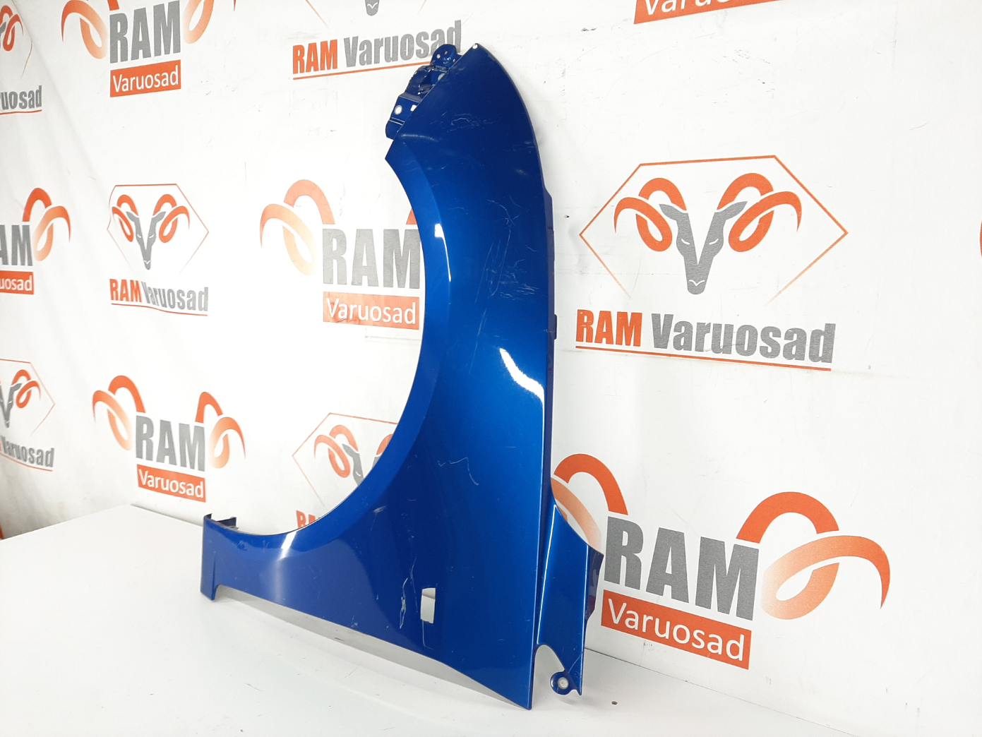 Chevrolet Cruze esitiib / front fender - pilt 2