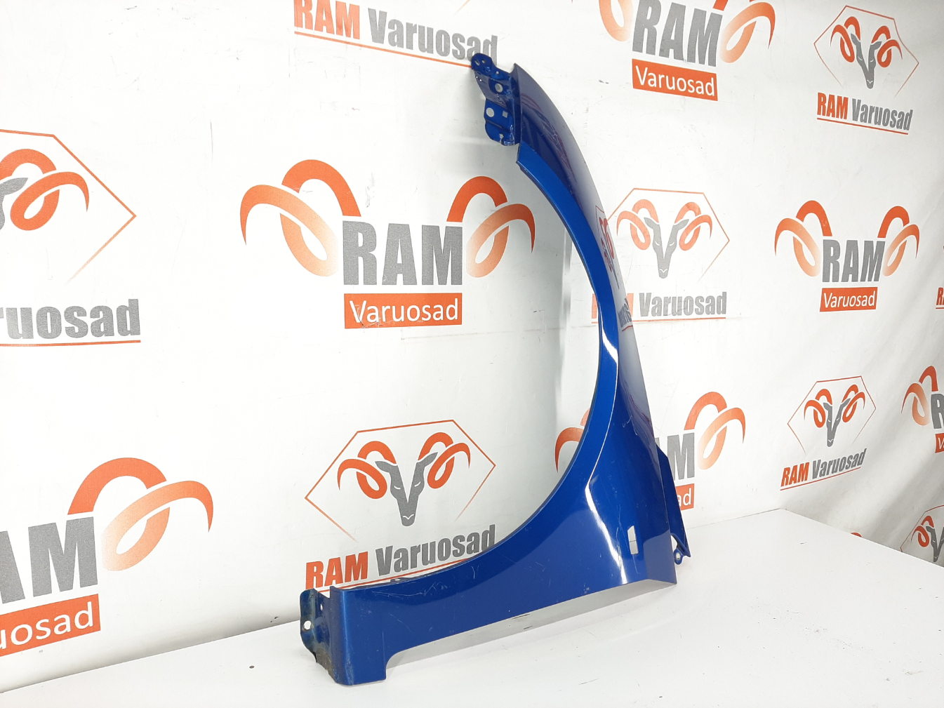 Chevrolet Cruze esitiib / front fender - pilt 3
