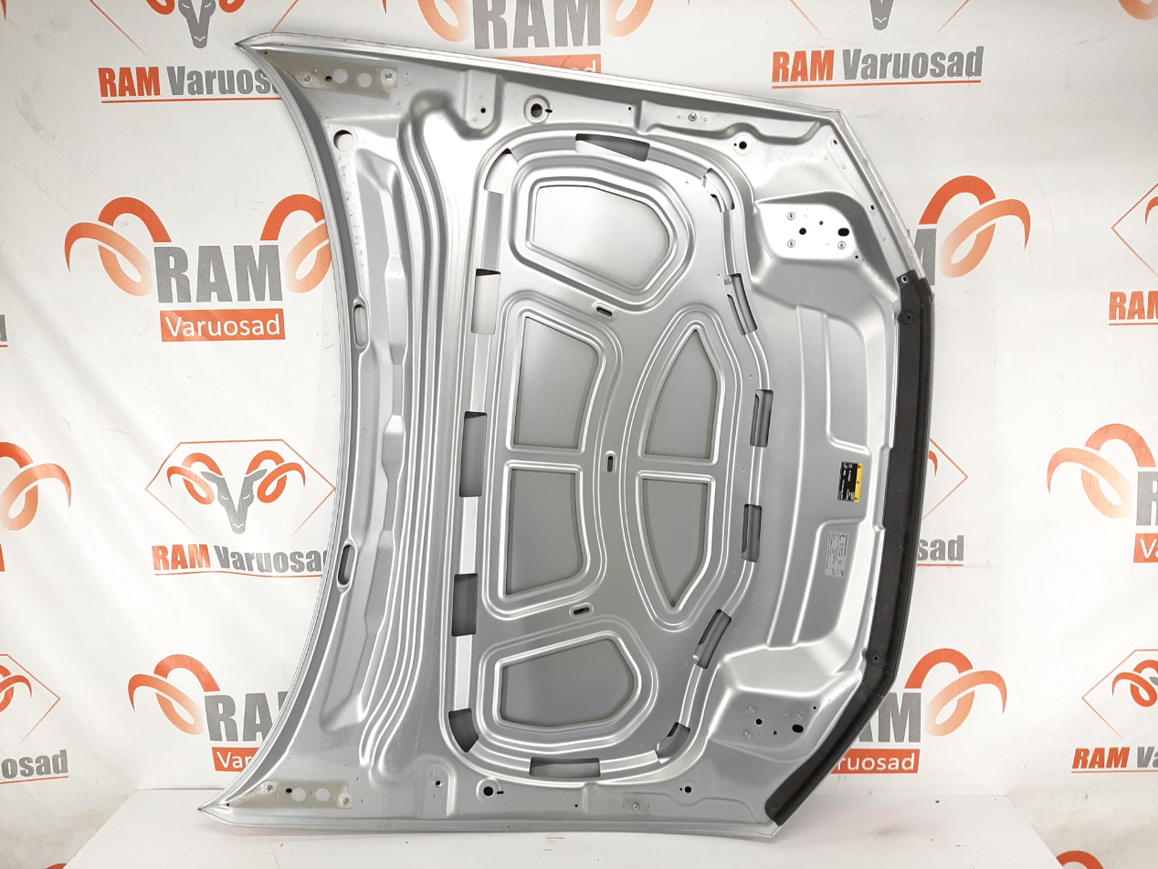Audi A6 C8 kapott/ hood - pilt 4