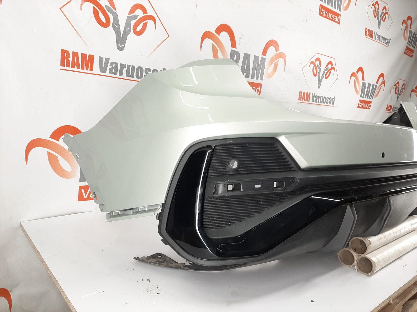 Audi Q3 Sportback S-Line tagastange/ rear bumper - pilt 2