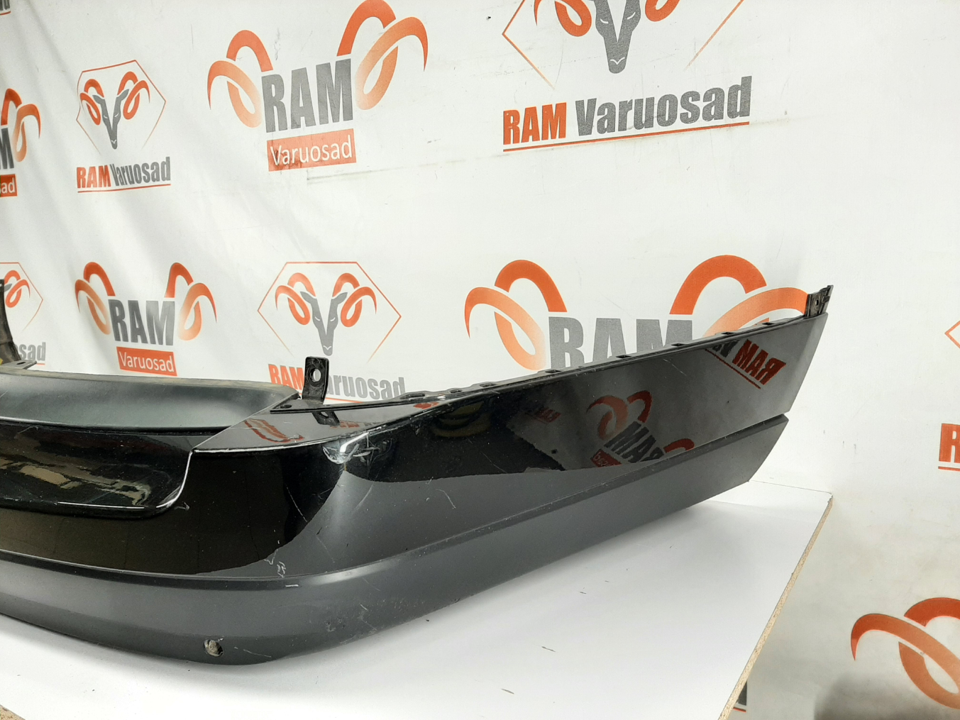 Land Rover RR L405 taga stange/ rear bumper - pilt 3