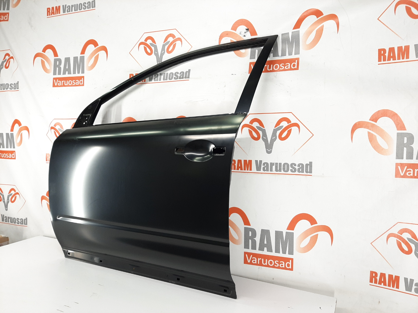 Nissan Murano esiuks/ front door - pilt 3