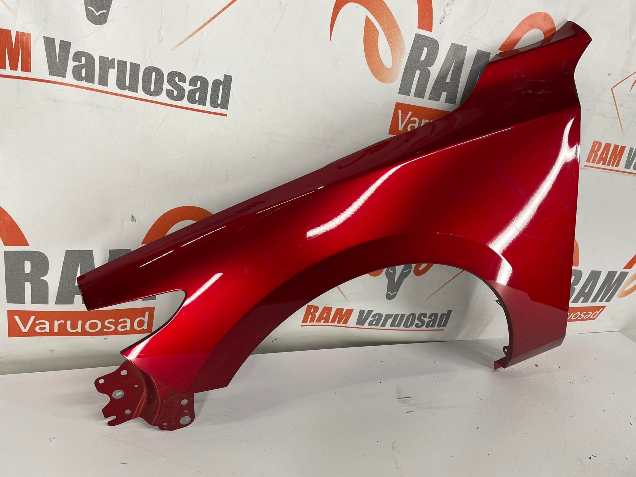 Mazda 3 BP esitiib / front fender