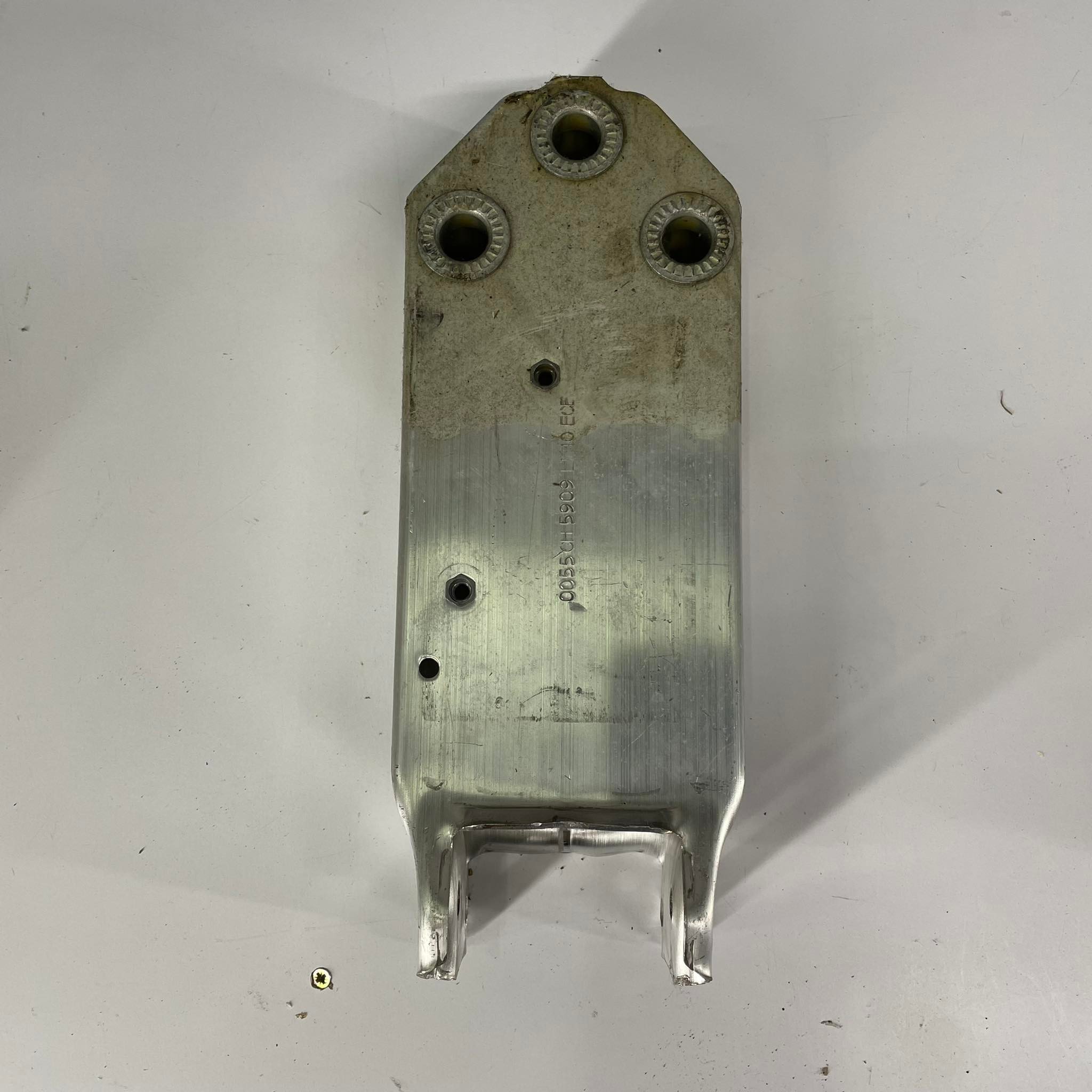 BMW F10 stangetala jalg / holder for front carrier