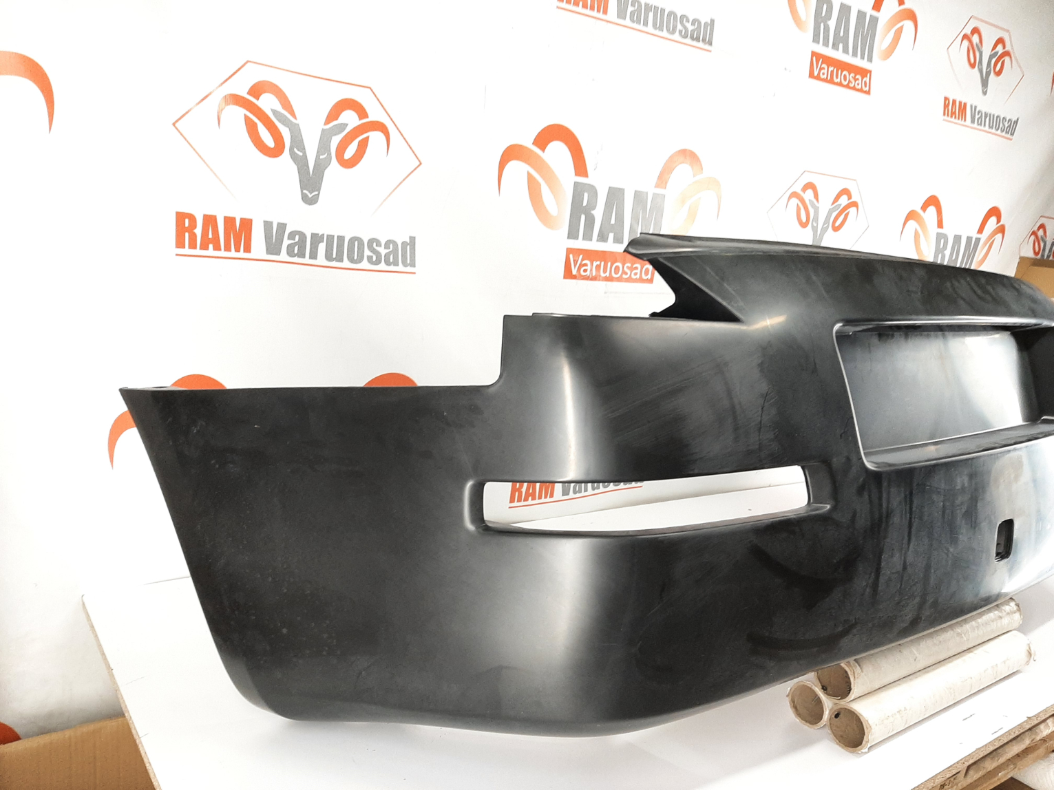 Nissan 350Z tagastange/ rear bumper - pilt 2