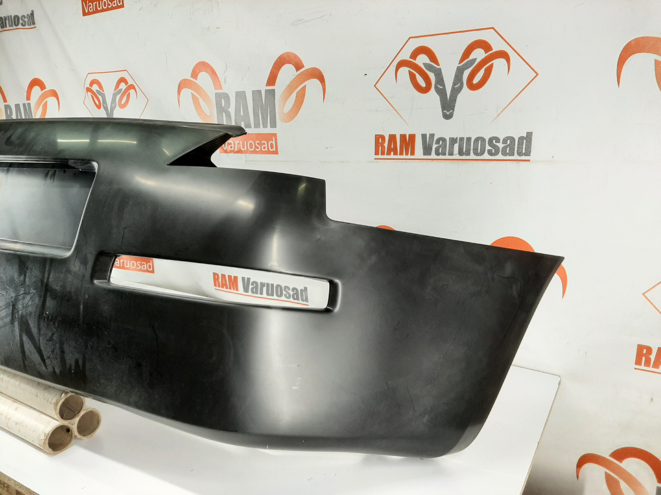 Nissan 350Z tagastange/ rear bumper - pilt 3