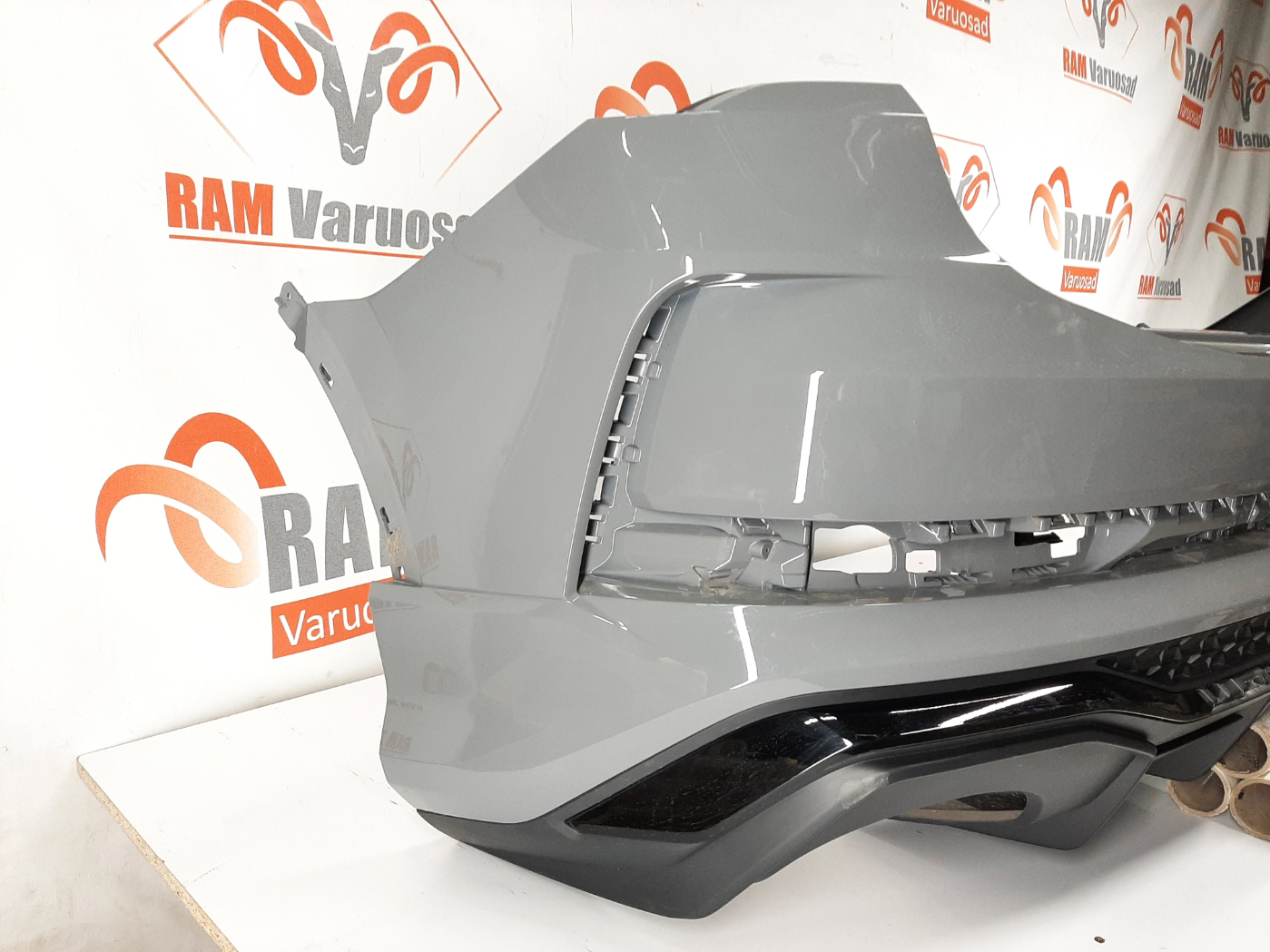 Audi RS Q3 Sportback tagastange/ rear bumper - pilt 2