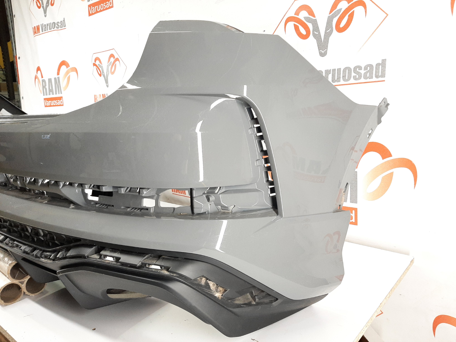 Audi RS Q3 Sportback tagastange/ rear bumper - pilt 3