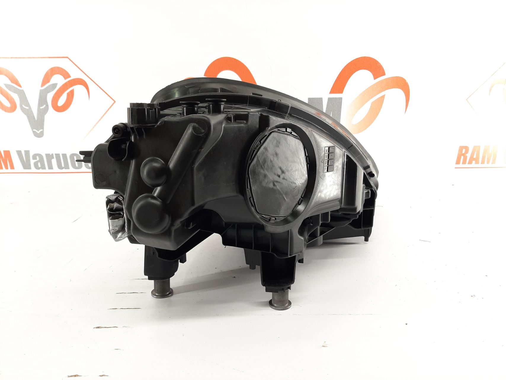 Porsche Cayenne esituli/ headlight - pilt 3