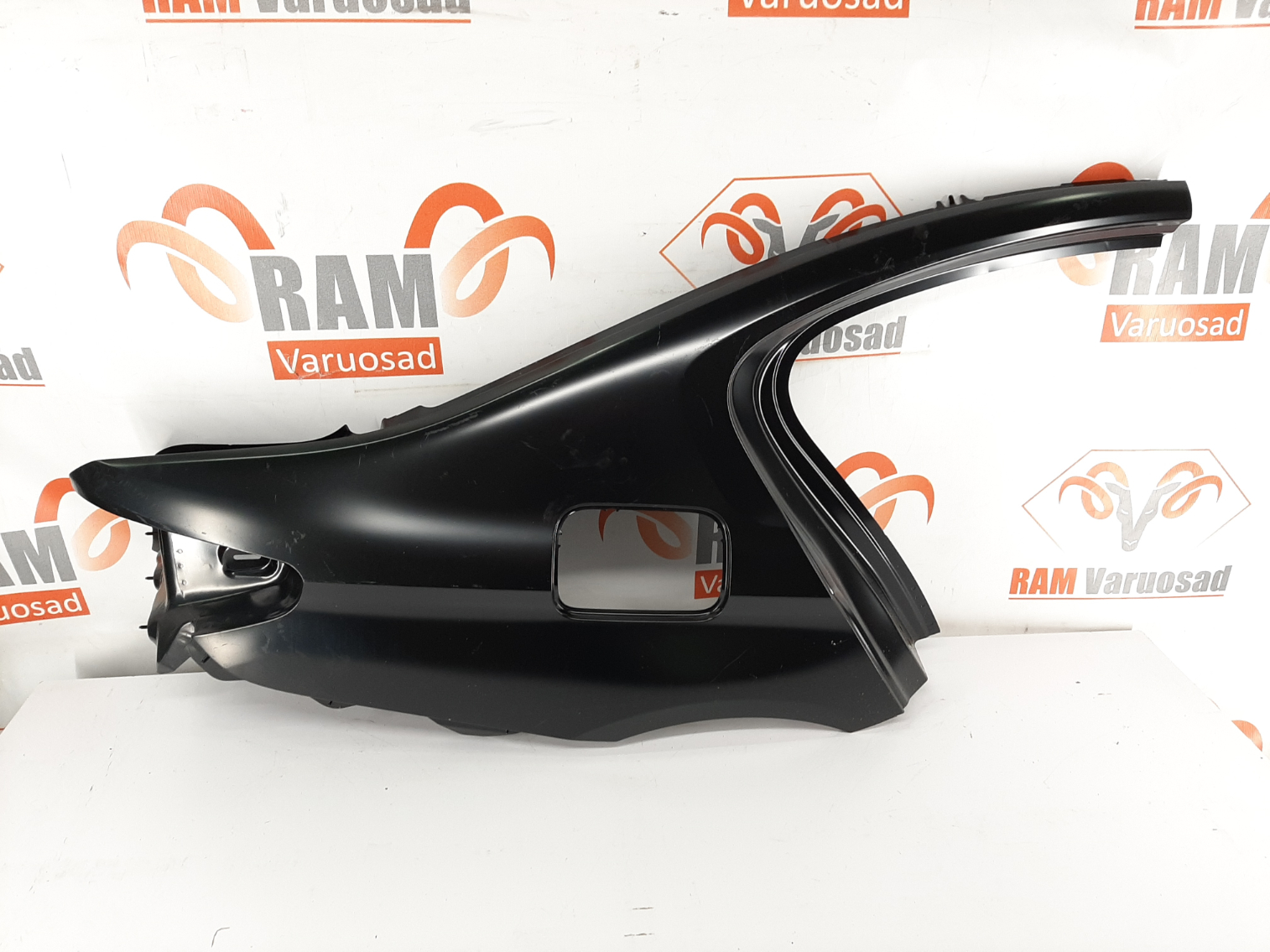 BMW 5 G30 tagatiib/ rear fender