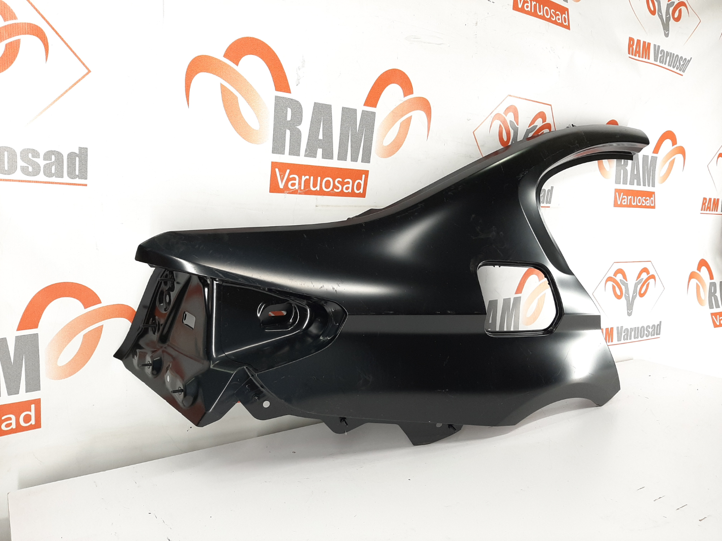 BMW 5 G30 tagatiib/ rear fender - pilt 3