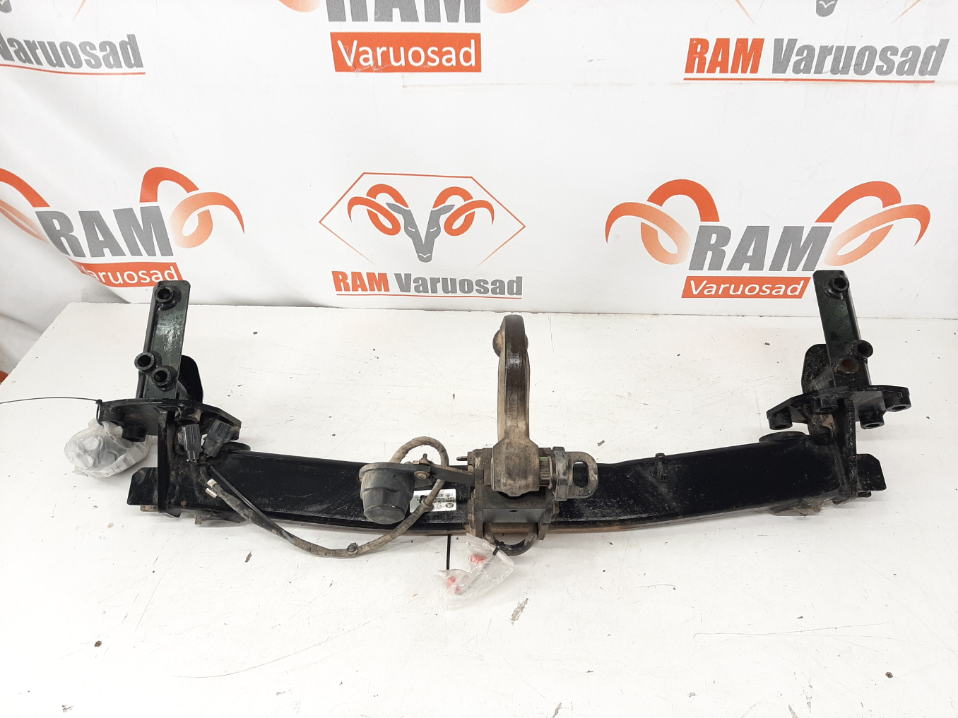 Land Rover Discovery 3/4 III/IV konks/ tow bar - pilt 2