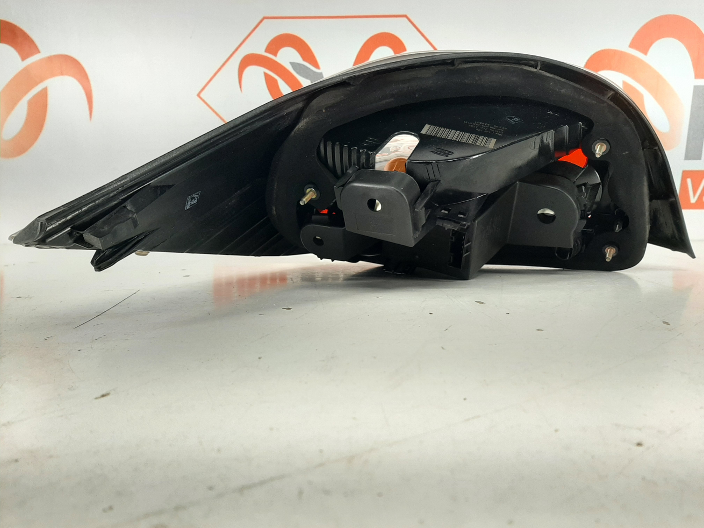 BMw 5 E60 tagatuli / rear light - pilt 2