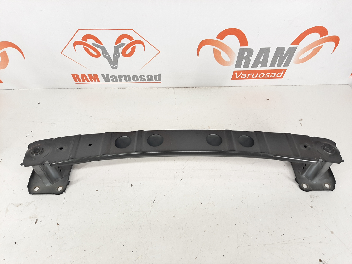 Mazda 3 taga stange tala/ rear crash bar