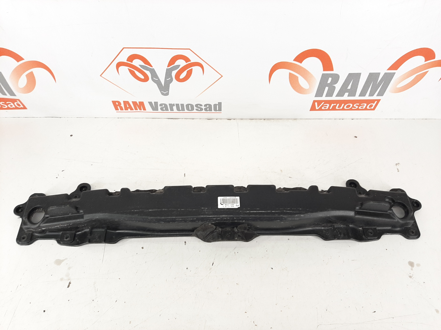 Kia Sorento 4 tagumise kaitseraua tala/ rear crash bar