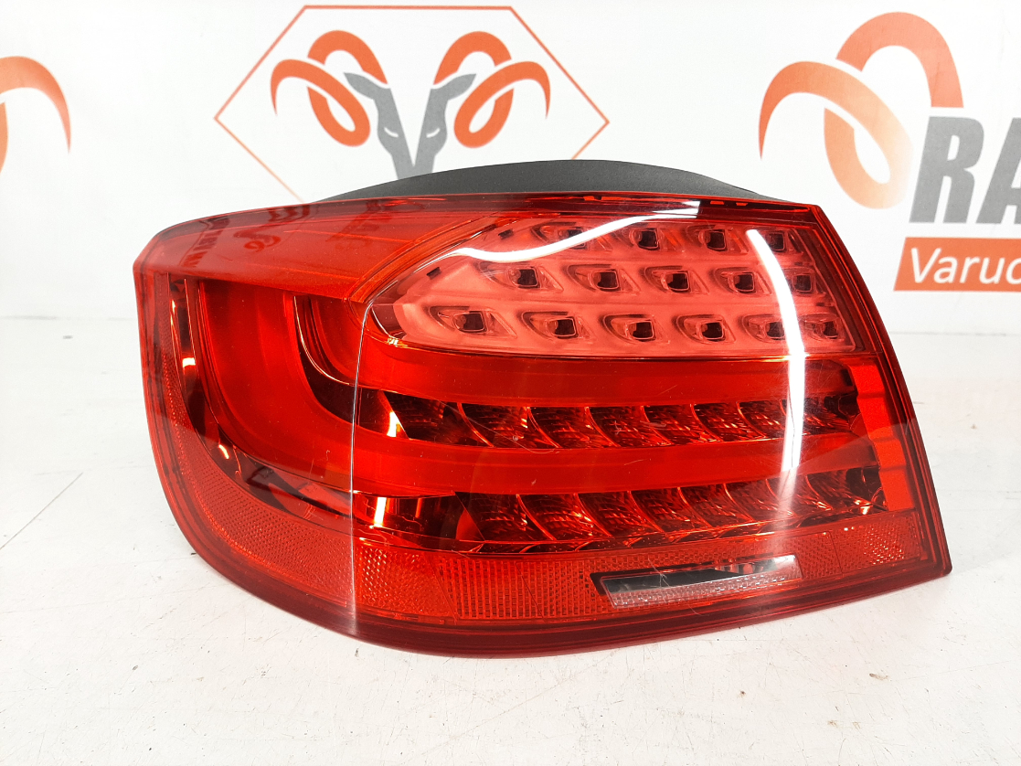BMW 3 E93 FL tagatuli / rear light