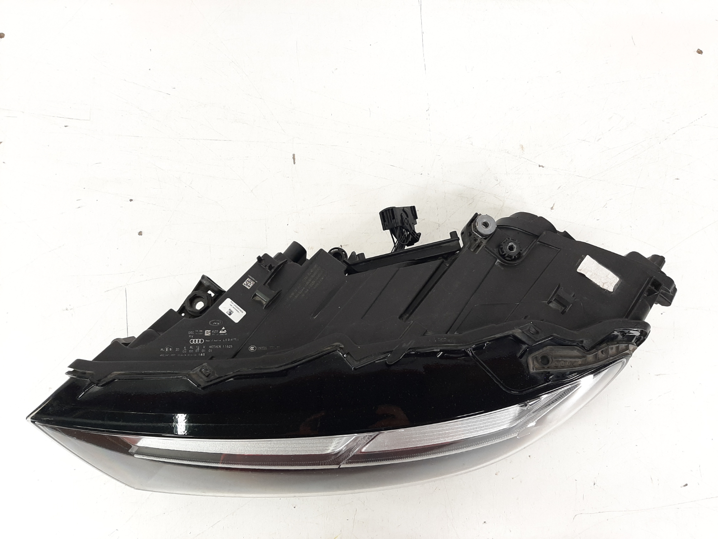 Audi Q7 LED esituli / headlight - pilt 2
