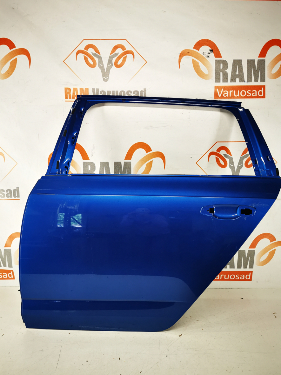 Skoda Octavia  taga uks/ rear door