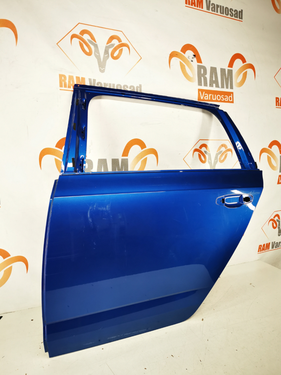 Skoda Octavia  taga uks/ rear door - pilt 2