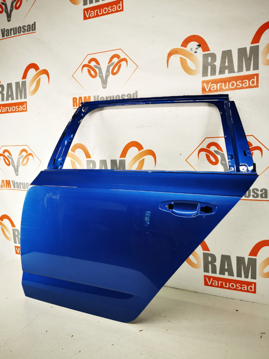 Skoda Octavia  taga uks/ rear door - pilt 3