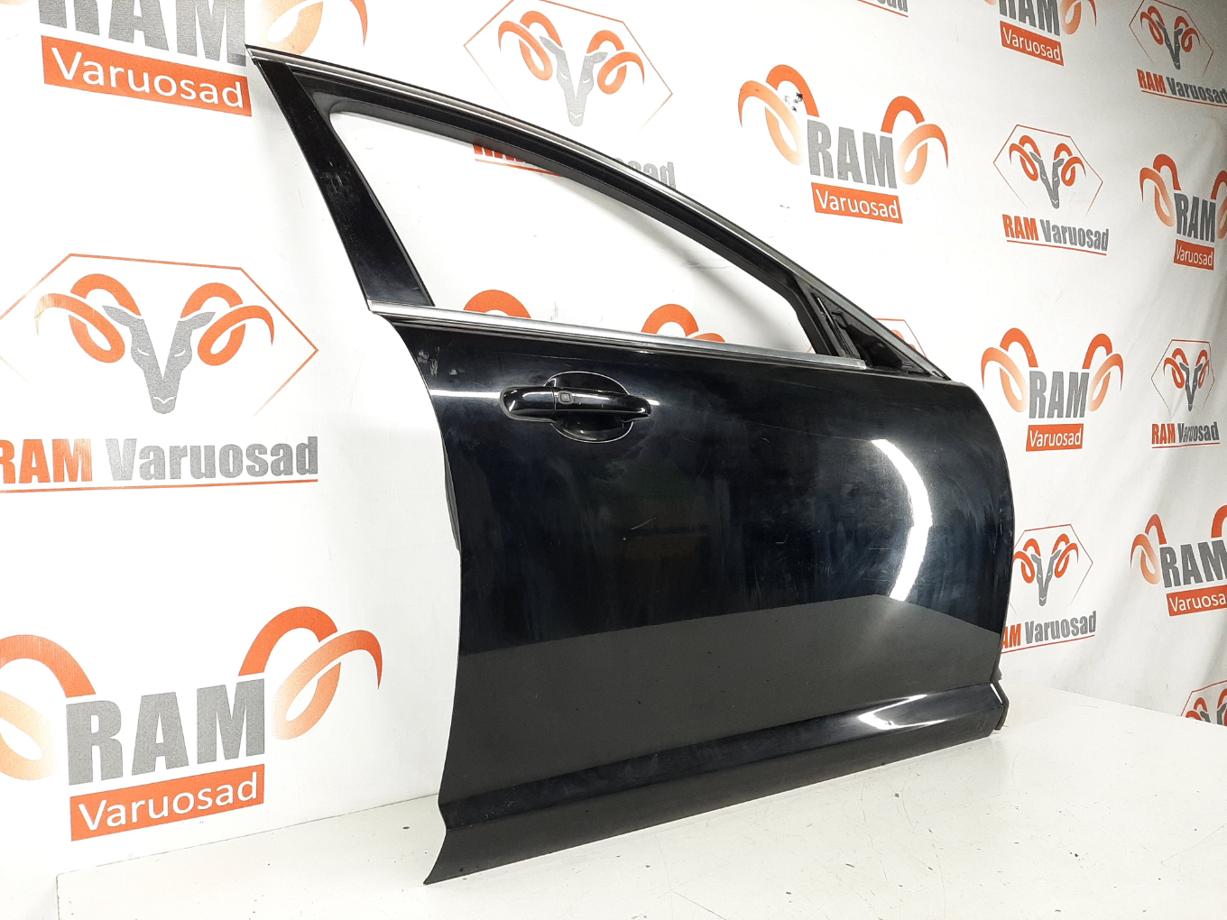 Jaguar XF esiuks/ front door - pilt 2
