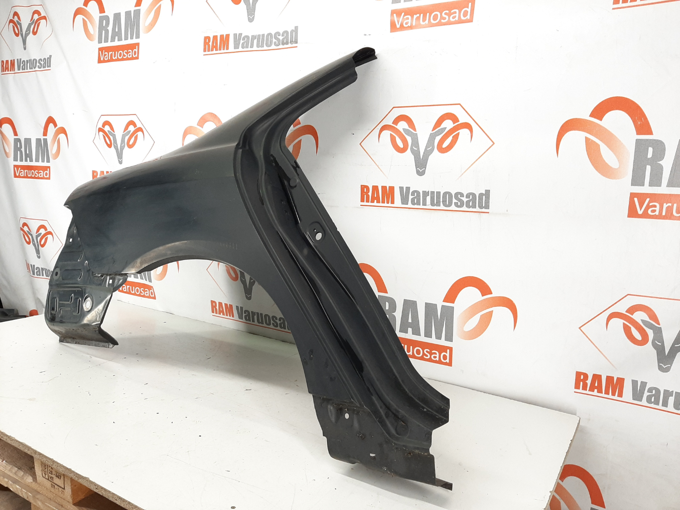 Honda Accord tagatiib/ rear fender - pilt 3