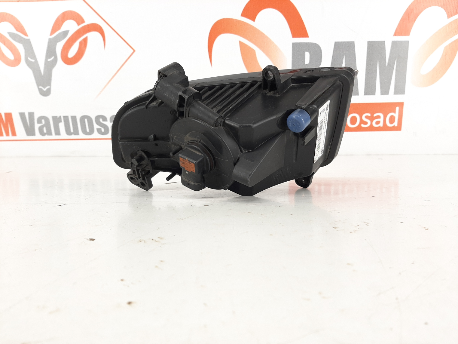 Audi A4 udu tuli / fog light - pilt 2