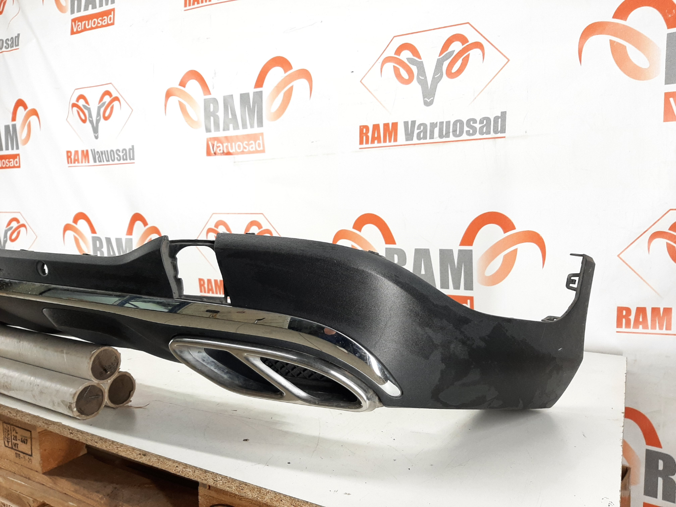 Mercedes GLC W253 tagastange lisa / rear bumper spoiler - pilt 3