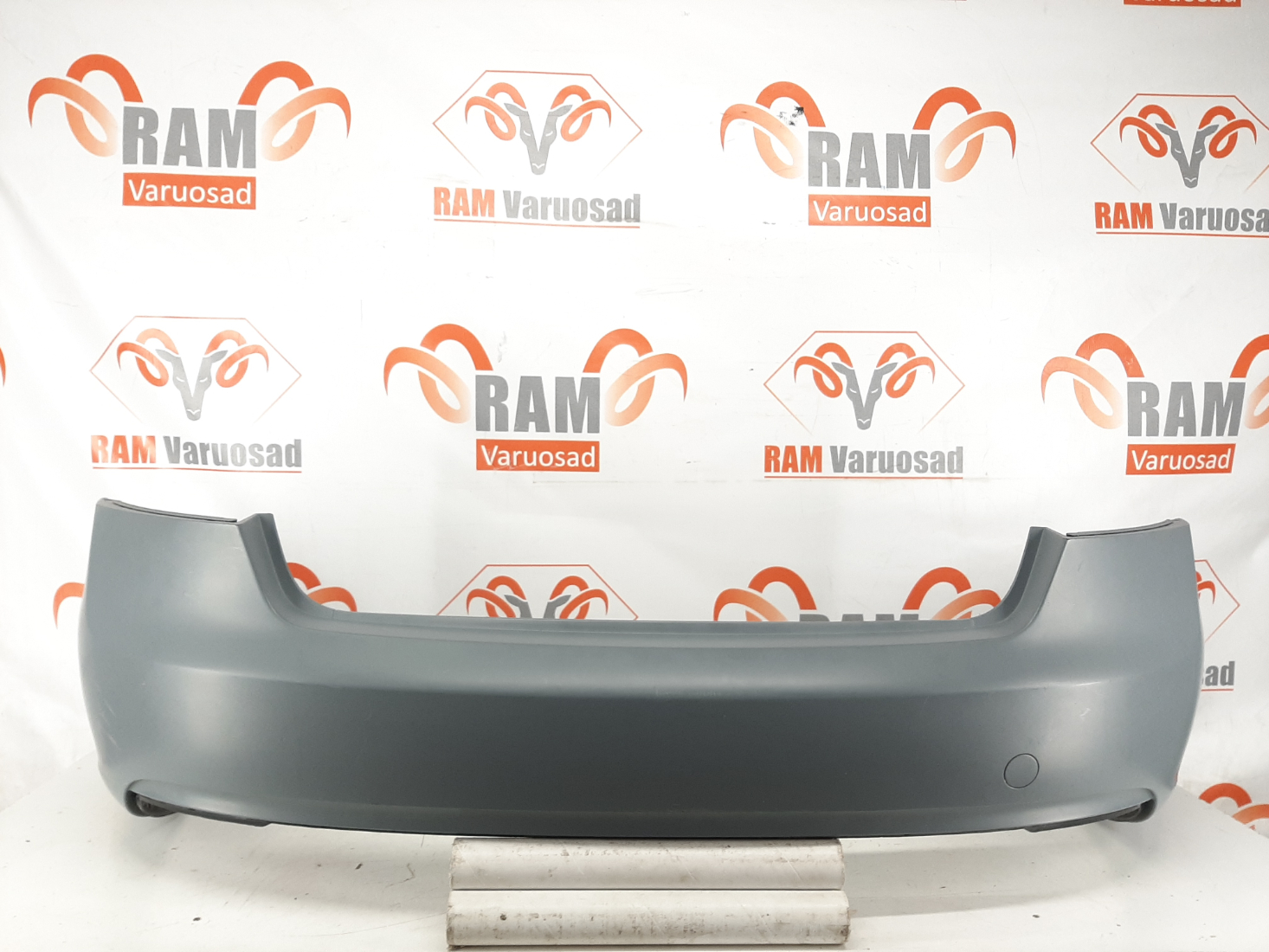 Audi A5 5D tagastange / rear bumper
