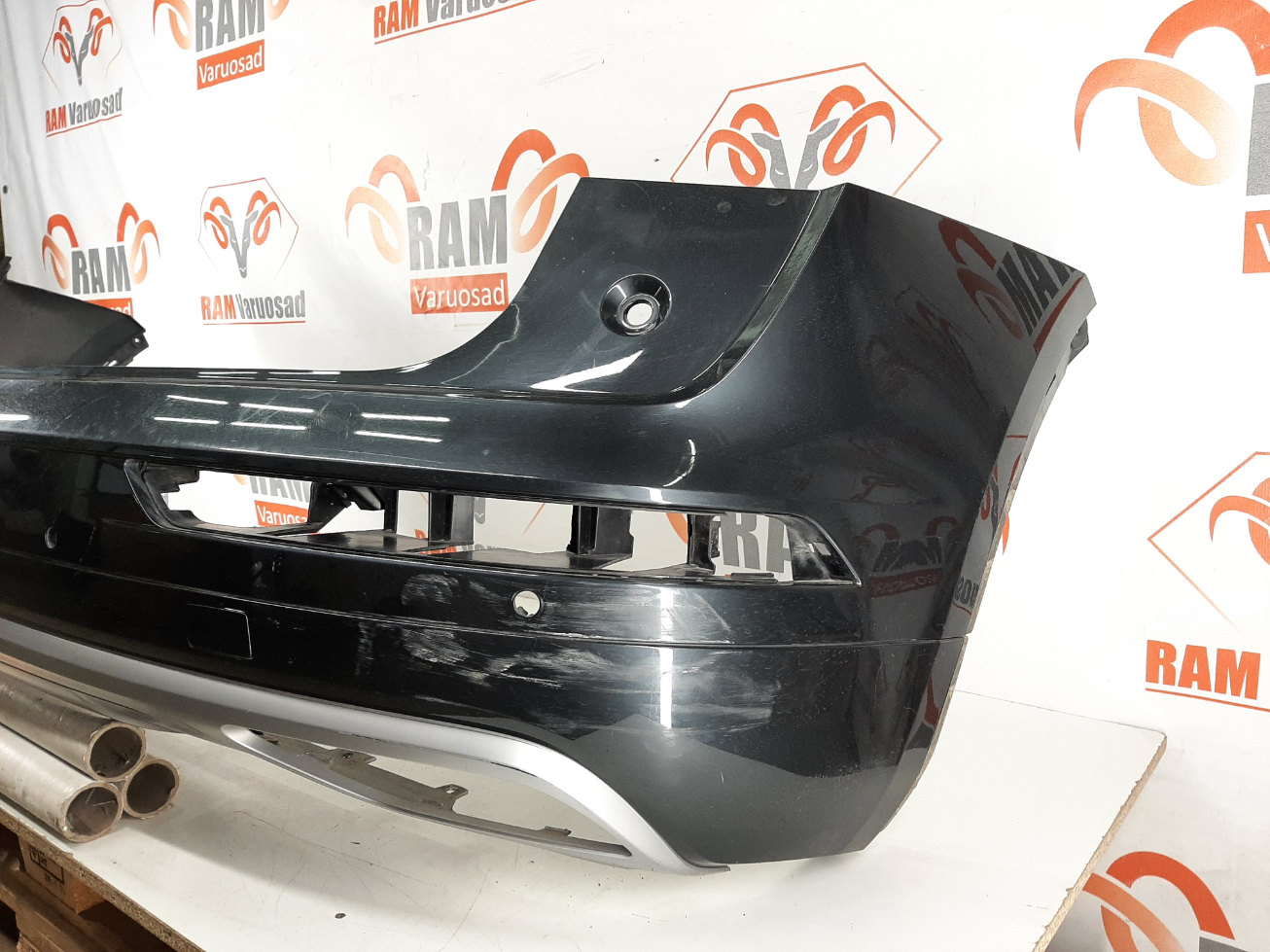Audi Q5 tagumine stange/ rear bumper - pilt 3