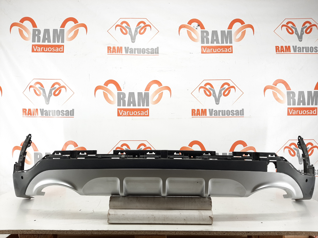 Kia Sportage GT taga stange lisa/ rear bumper spoiler